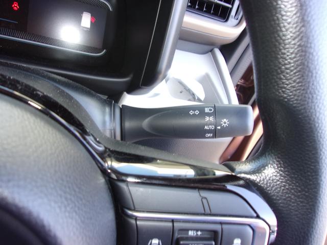 スペーシア ＨＹＢＲＩＤ　Ｘ　衝突被害軽減ブレーキ　キーレスエントリー　キーレスプッシュスタートシステム　パワーウインドー　オートエアコン　衝突安全ボディ　電動格納ドアミラー（37枚目）