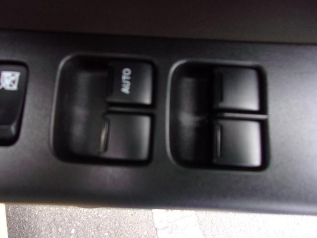 スペーシア HYBRID X 衝突被害軽減ブレーキ キーレスエントリー キーレスプッシュスタートシステム パワーウインドー オートエアコン 衝突安全ボディ 電動格納ドアミラー(29枚目)