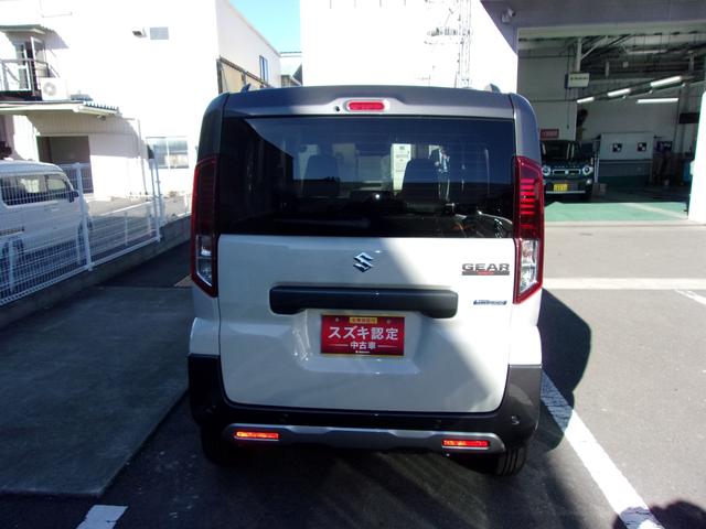 ���d�Ԃł��z���̍ۂ́A�i�q�É��w���Ŋ�w�B�É��w������璼�������ɂ������܂��B