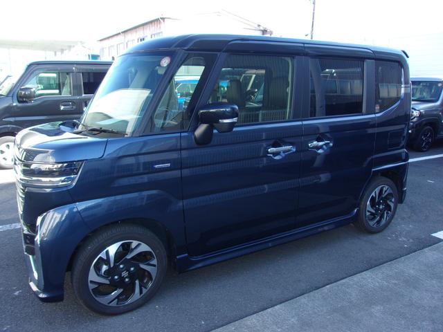 スペーシアカスタム カスタム　ＨＹＢＲＩＤ　ＸＳターボ　衝突被害軽減ブレーキ　キーレスエントリー　キーレスプッシュスタートシステム　パワーウインドー　オートエアコン　衝突安全ボディ　電動格納ドアミラー（3枚目）