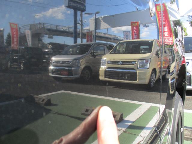 ジムニー ＸＬ　衝突被害軽減ブレーキ　オートライト　プッシュスタート　シートヒーター　オートエアコン　衝突被害軽減システム　横滑り防止機能　衝突安全ボディ　４ＷＤ（11枚目）