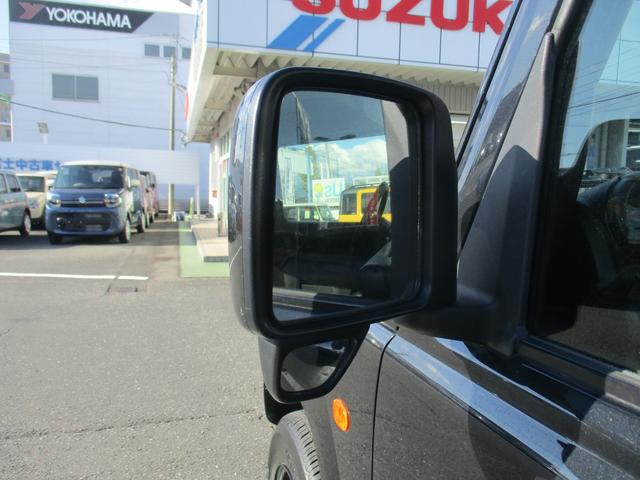 ジムニー ＸＬ　衝突被害軽減ブレーキ　オートライト　プッシュスタート　シートヒーター　オートエアコン　衝突被害軽減システム　横滑り防止機能　衝突安全ボディ　４ＷＤ（12枚目）