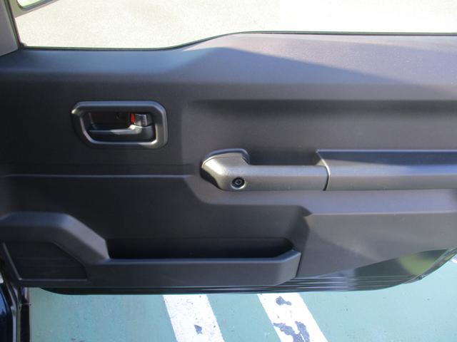 ジムニー ＸＬ　衝突被害軽減ブレーキ　オートライト　プッシュスタート　シートヒーター　オートエアコン　衝突被害軽減システム　横滑り防止機能　衝突安全ボディ　４ＷＤ（29枚目）