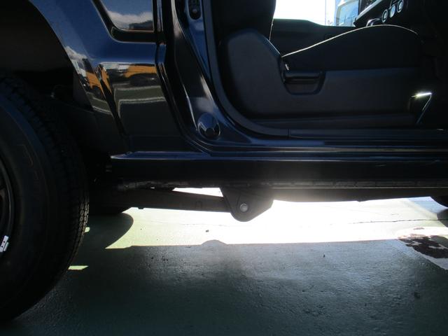 ジムニー ＸＬ　衝突被害軽減ブレーキ　オートライト　プッシュスタート　シートヒーター　オートエアコン　衝突被害軽減システム　横滑り防止機能　衝突安全ボディ　４ＷＤ（35枚目）