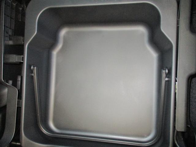 スペーシア HYBRID X 衝突被害軽減ブレーキ オートライト Bluetooth 後席両側パワースライドドア 純正ナビ プッシュスタート シートヒーター オートエアコン スズキセーフティーサポート LEDヘッドランプ アイドリングストップ(73枚目)