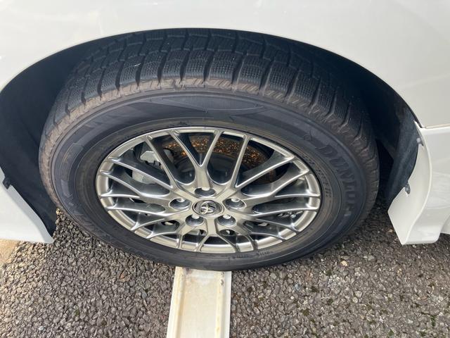 ヴォクシー ZS 煌II 9インチナビTV 両側オートスライドドア 12インチフリップダウンモニター トヨタセーフティセンス LEDヘッドライト バックガイドモニター ETC クルーズコントロール キャプテンシート キーフリー(19枚目)