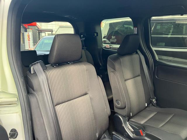 ヴォクシー ZS 煌II 9インチナビTV 両側オートスライドドア 12インチフリップダウンモニター トヨタセーフティセンス LEDヘッドライト バックガイドモニター ETC クルーズコントロール キャプテンシート キーフリー(44枚目)