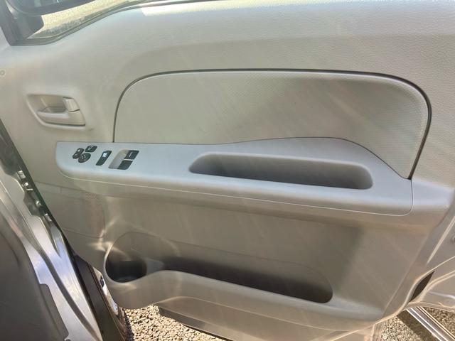 ミニキャブバン G 走行6千キロ ナビフルセグTV Eアシスト DVD CD ブルートゥース ETC キーレス(18枚目)