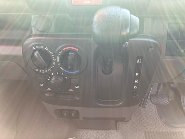 ミニキャブバン G 走行6千キロ ナビフルセグTV Eアシスト DVD CD ブルートゥース ETC キーレス(32枚目)