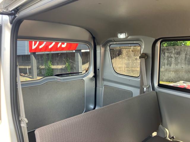 ミニキャブバン G 走行6千キロ ナビフルセグTV Eアシスト DVD CD ブルートゥース ETC キーレス(33枚目)