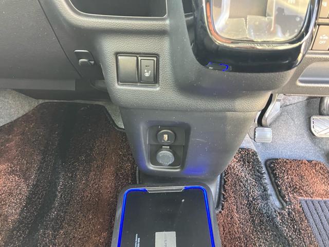 スペーシアカスタム ハイブリッドＸＳターボ　社外フローティングナビフルセグＴＶ　ＤＶＤ　ブルートゥース　サブウーファー　全方位カメラ　ＲＳＲダウンサス　両側オートスライドドア　社外１６インチアルミ　ドライブレコーダー　キーフリー（38枚目）