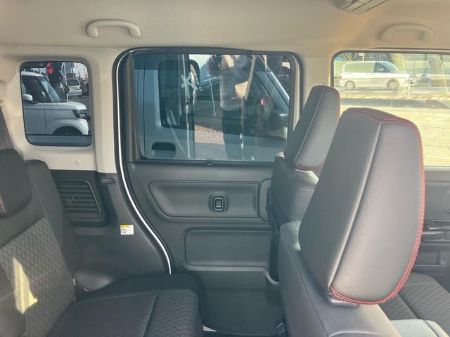 スペーシアカスタム ハイブリッドＸＳターボ　社外フローティングナビフルセグＴＶ　ＤＶＤ　ブルートゥース　サブウーファー　全方位カメラ　ＲＳＲダウンサス　両側オートスライドドア　社外１６インチアルミ　ドライブレコーダー　キーフリー（47枚目）