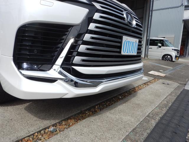 ＬＸ ＬＸ６００　エグゼクティブ　モデリスタエアロセット　純正ナビ　ディスクプレイヤー　リアエンター　デジタルミラー　マークレビンソン　ＥＴＣ２．０　サンルーフ　本革シート　パンテーラセキュリティ　ルーフレール　禁煙車　ワンオーナー（9枚目）