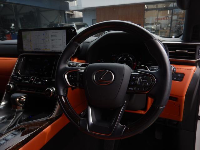 ＬＸ ＬＸ６００　エグゼクティブ　モデリスタエアロセット　純正ナビ　ディスクプレイヤー　リアエンター　デジタルミラー　マークレビンソン　ＥＴＣ２．０　サンルーフ　本革シート　パンテーラセキュリティ　ルーフレール　禁煙車　ワンオーナー（33枚目）