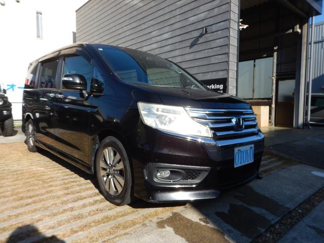 ステップワゴンスパーダ Z 純正8インチナビ フルセグTV バックカメラ ドラレコ前後 ETC 両側電動スライドドア HIDヘッドライト スマートキー クルーズコントロール 禁煙車 ワンオーナー 8人乗り(3枚目)