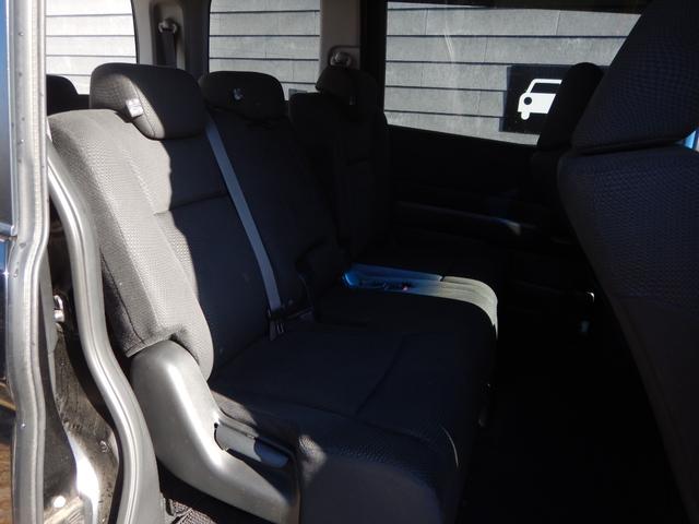 ステップワゴンスパーダ Z 純正8インチナビ フルセグTV バックカメラ ドラレコ前後 ETC 両側電動スライドドア HIDヘッドライト スマートキー クルーズコントロール 禁煙車 ワンオーナー 8人乗り(16枚目)