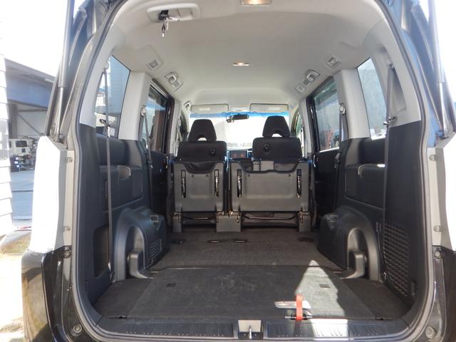 ステップワゴンスパーダ Z 純正8インチナビ フルセグTV バックカメラ ドラレコ前後 ETC 両側電動スライドドア HIDヘッドライト スマートキー クルーズコントロール 禁煙車 ワンオーナー 8人乗り(21枚目)