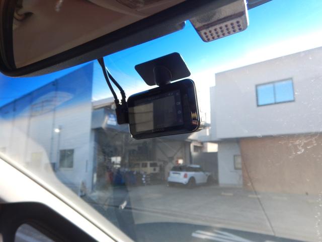 ステップワゴンスパーダ Z 純正8インチナビ フルセグTV バックカメラ ドラレコ前後 ETC 両側電動スライドドア HIDヘッドライト スマートキー クルーズコントロール 禁煙車 ワンオーナー 8人乗り(26枚目)