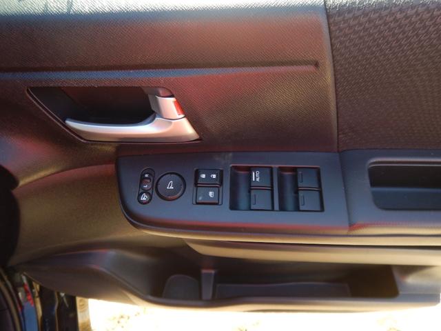 ステップワゴンスパーダ Z 純正8インチナビ フルセグTV バックカメラ ドラレコ前後 ETC 両側電動スライドドア HIDヘッドライト スマートキー クルーズコントロール 禁煙車 ワンオーナー 8人乗り(31枚目)