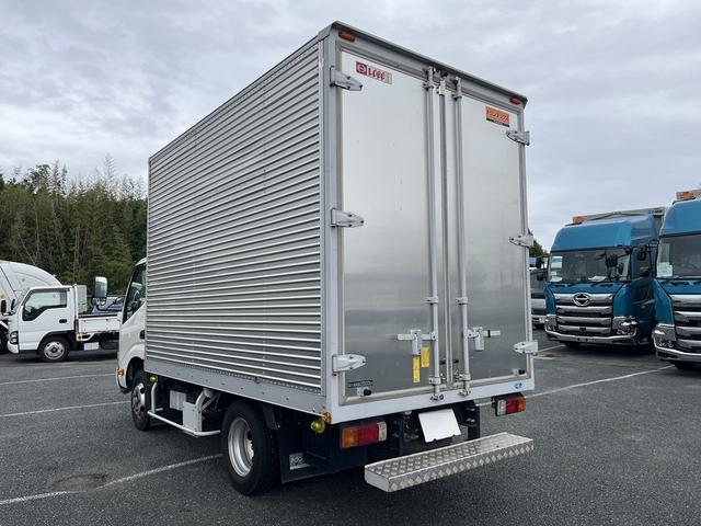 デュトロ (4枚目)