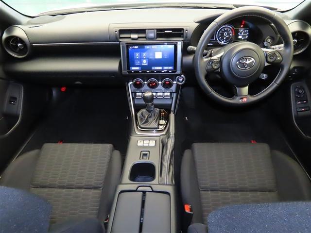 �����̍����ƃX�|�[�e�B�[�ȃt�H�����̃C���p�l���B��荞�񂾏u�ԂɈႢ���킩��܂���B