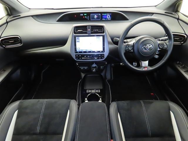 プリウスＰＨＶ Ｓ　ＧＲスポーツ　衝突被害軽減システム　メモリーナビ　フルセグ　バックカメラ　ＤＶＤ再生　ミュージックプレイヤー接続可　スマートキー　ＥＴＣ　ＬＥＤヘッドランプ　オートクルーズコントロール　ワンオーナー　アルミホイール（2枚目）