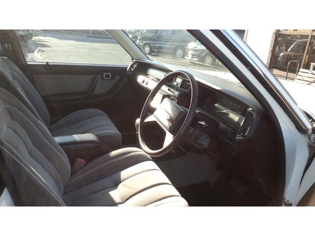 クラウンステーションワゴン スーパーデラックス 丸目4灯・メッキバンパー(14枚目)