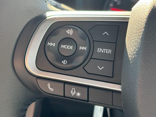 タフト Ｇ　ダーククロムベンチャー　特別仕様車　　スマートアシスト　ＬＥＤヘッドランプ　スカイフィールトップ　運転席・助手席シートヒーター　電動パーキングブレーキ　バックモニター　届出済未使用車（6枚目）