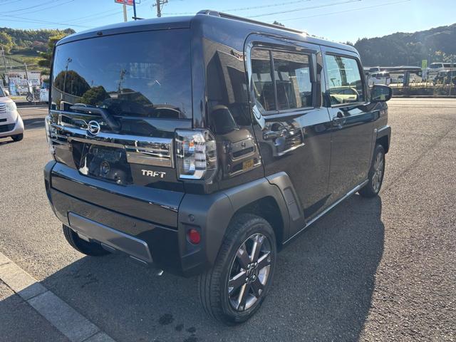 タフト Ｇ　ダーククロムベンチャー　特別仕様車　　スマートアシスト　ＬＥＤヘッドランプ　スカイフィールトップ　運転席・助手席シートヒーター　電動パーキングブレーキ　バックモニター　届出済未使用車（5枚目）