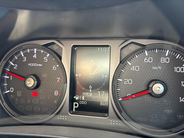 タフト Ｇ　ダーククロムベンチャー　特別仕様車　　スマートアシスト　ＬＥＤヘッドランプ　スカイフィールトップ　運転席・助手席シートヒーター　電動パーキングブレーキ　バックモニター　届出済未使用車（14枚目）