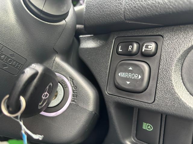 ハイエースバン ロングDX GLパッケージ LEDオートヘッドライト・リヤクーラー・リヤヒーター・パノラミックビューモニター・イージークローザー付両側スライドドア・SRSエアバック・AC100V電源・トヨタセーフティーセンス・コーナーセンサー(26枚目)