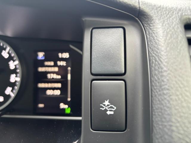 ハイエースバン ロングDX GLパッケージ LEDオートヘッドライト・リヤクーラー・リヤヒーター・パノラミックビューモニター・イージークローザー付両側スライドドア・SRSエアバック・AC100V電源・トヨタセーフティーセンス・コーナーセンサー(28枚目)