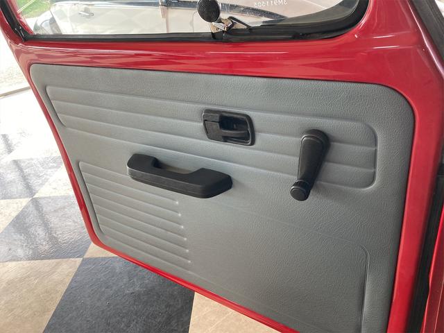 ビートル 　タイプＩ　ビンテージ　　ビンテージステアリング　リボンタイヤ　ＣＤ　ＥＴＣ　ローダウン　シート張り替え済　ＮＥＷペイント（24枚目）