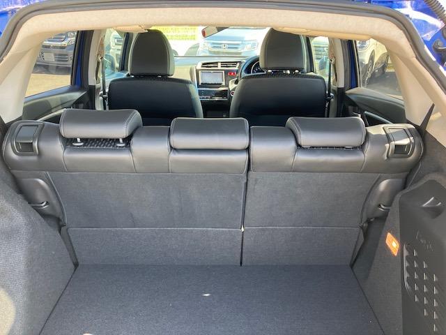 フィットハイブリッド Ｌパッケージ（8枚目）