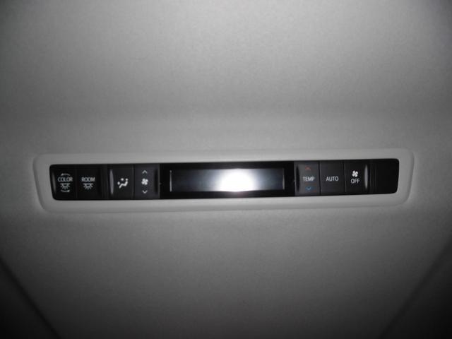 ヴェルファイアハイブリッド ZR(10枚目)