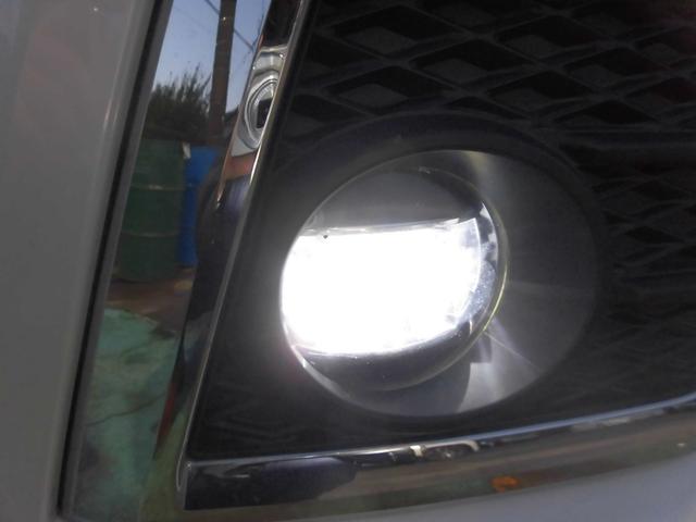 ヴェルファイアハイブリッド ZR(30枚目)