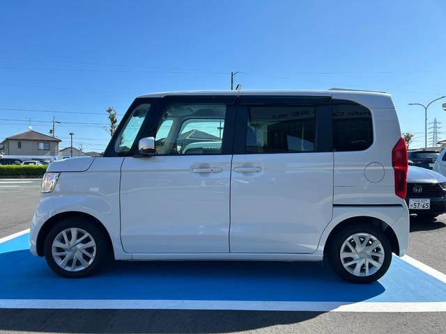 N-BOX L Hondaセンシング 純正メモリナビ ETC 禁煙車 ワンオーナー リア左側パワースライドドア 運転席助手席シートヒーター 充電用USBジャック ロールサンシェード フルLEDヘッドライト ドラレコ付(10枚目)