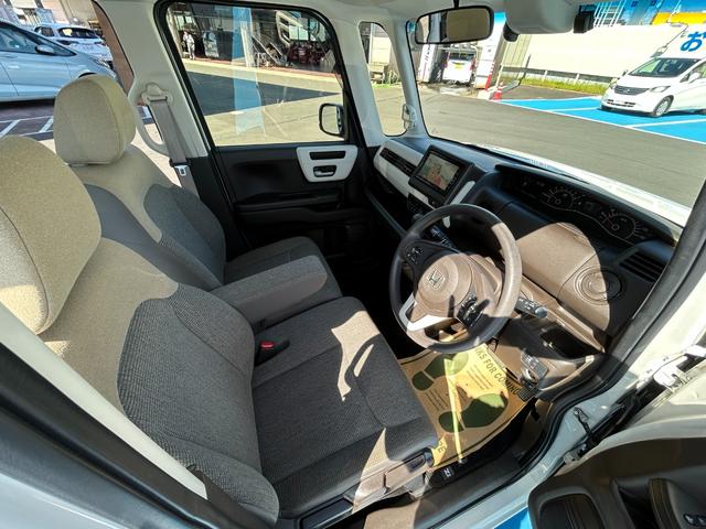 N-BOX L Hondaセンシング 純正メモリナビ ETC 禁煙車 ワンオーナー リア左側パワースライドドア 運転席助手席シートヒーター 充電用USBジャック ロールサンシェード フルLEDヘッドライト ドラレコ付(16枚目)