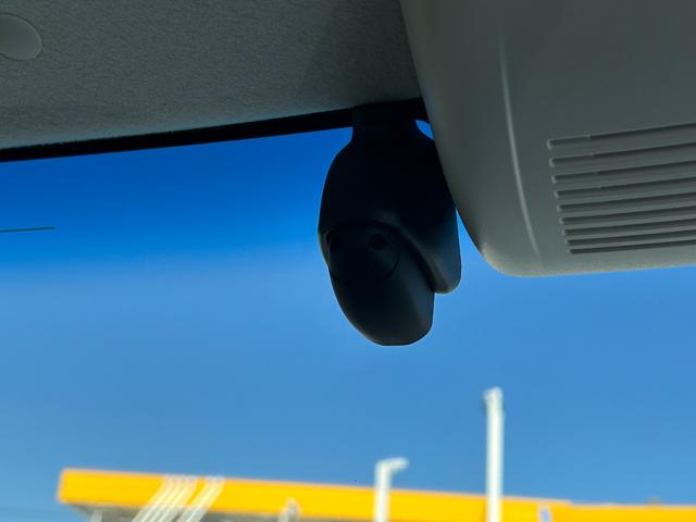 N-BOX L Hondaセンシング 純正メモリナビ ETC 禁煙車 ワンオーナー リア左側パワースライドドア 運転席助手席シートヒーター 充電用USBジャック ロールサンシェード フルLEDヘッドライト ドラレコ付(39枚目)