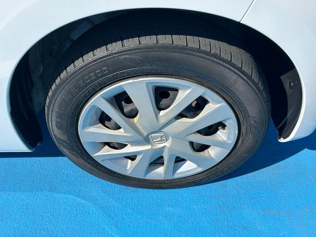 N-BOX L Hondaセンシング 純正メモリナビ ETC 禁煙車 ワンオーナー リア左側パワースライドドア 運転席助手席シートヒーター 充電用USBジャック ロールサンシェード フルLEDヘッドライト ドラレコ付(41枚目)