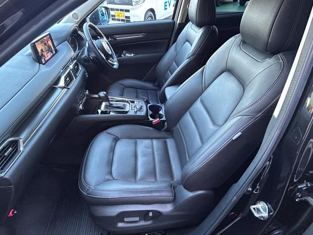 CX-5 XDLパッケージ 純正ナビ ETC 禁煙車 ワンオーナー 革シート 運転席・助手席パワーシート 後席シートヒーター UVカットガラス クルーズコントロール 1オーナー エアコン 本革 キーフリー 電動パワーシート(18枚目)