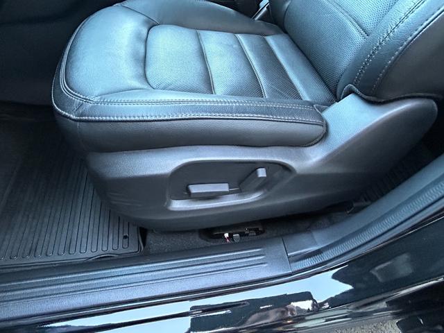 CX-5 XDLパッケージ 純正ナビ ETC 禁煙車 ワンオーナー 革シート 運転席・助手席パワーシート 後席シートヒーター UVカットガラス クルーズコントロール 1オーナー エアコン 本革 キーフリー 電動パワーシート(21枚目)