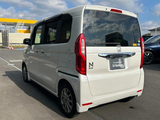 N-BOX G・Lホンダセンシング 社外ナビ 禁煙車 ワンオーナー ETC ホンダセンシング リア両側パワースライドドア 運転席・助手席シートヒーター 360°スーパーUV・IRカットパッケージ フルLEDヘッドライト 充電用USB(11枚目)
