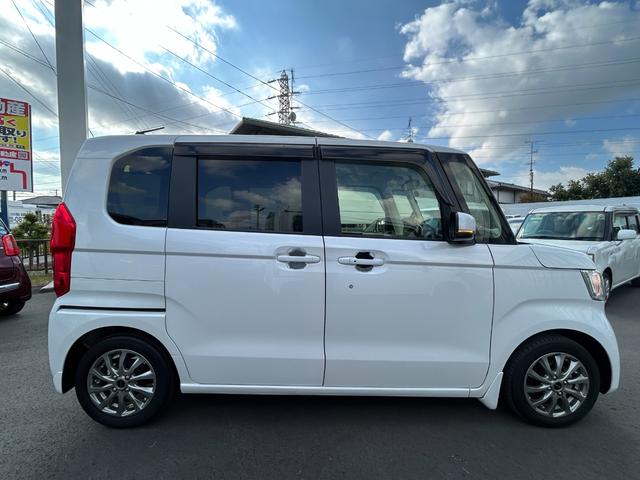 N-BOX G・Lホンダセンシング 社外ナビ 禁煙車 ワンオーナー ETC ホンダセンシング リア両側パワースライドドア 運転席・助手席シートヒーター 360°スーパーUV・IRカットパッケージ フルLEDヘッドライト 充電用USB(13枚目)