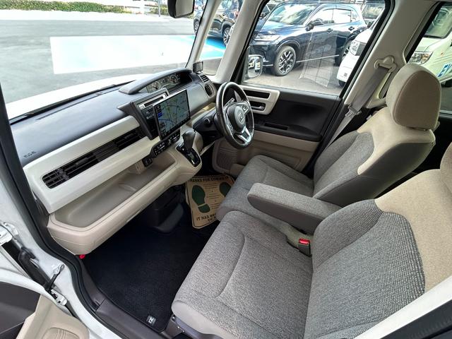 N-BOX G・Lホンダセンシング 社外ナビ 禁煙車 ワンオーナー ETC ホンダセンシング リア両側パワースライドドア 運転席・助手席シートヒーター 360°スーパーUV・IRカットパッケージ フルLEDヘッドライト 充電用USB(23枚目)