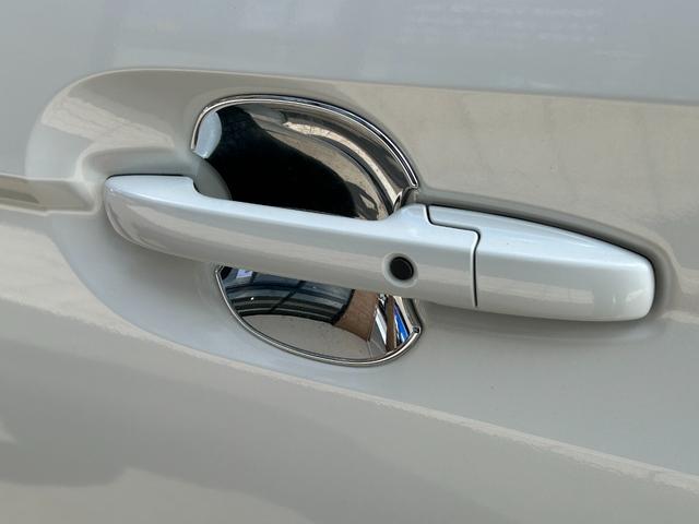 N-BOX G・Lホンダセンシング 社外ナビ 禁煙車 ワンオーナー ETC ホンダセンシング リア両側パワースライドドア 運転席・助手席シートヒーター 360°スーパーUV・IRカットパッケージ フルLEDヘッドライト 充電用USB(40枚目)