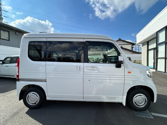 Ｎ－ＶＡＮ Ｌ・ホンダセンシング　純正メモリナビ　禁煙車　ワンオーナー　電波式キーレス　電動格納式リモコンドアミラー　フルオートエアコン　充電用ＵＳＢジャック　マルチリフレクターハロゲンヘッドライト　フルセグテレビ　１オナ　エアバッグ（8枚目）