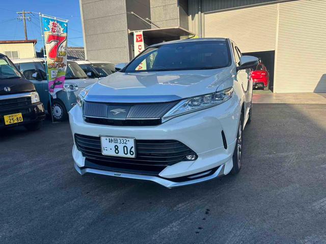 TOYOTA HARRIER HYBRID PREMIUM METAL AND LEATHER PACKAGE