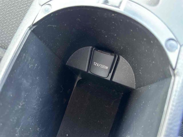 C-HR S LEDパッケージ ドライブレコーダー ETC バックカメラ オートクルーズコントロール レーンアシスト 衝突被害軽減システム ナビ TV オートマチックハイビーム オートライト LEDヘッドランプ アルミホイール(38枚目)