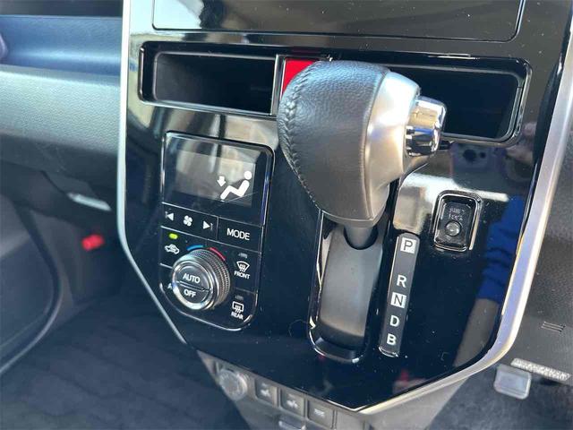 ルーミー 　ドライブレコーダー　ＥＴＣ　バックカメラ　ナビ　ＴＶ　両側電動スライドドア　クリアランスソナー　オートクルーズコントロール　衝突被害軽減システム　アルミホイール　オートライト　スマートキー（8枚目）